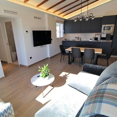 Apartmán Atico Loft De Lujo Con Terraza Espectacular Y Vista A Los 2 Castillos Alicante Exteriér fotografie