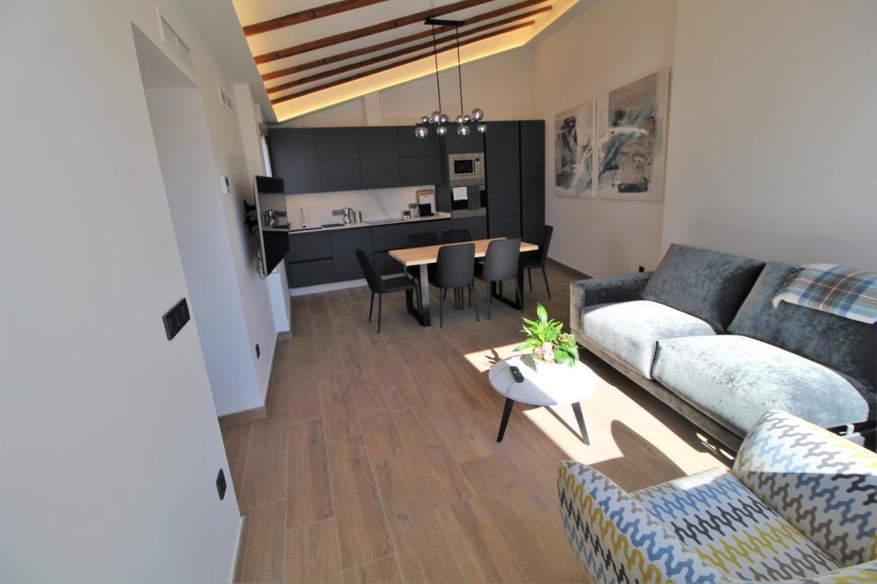 Apartmán Atico Loft De Lujo Con Terraza Espectacular Y Vista A Los 2 Castillos Alicante Exteriér fotografie